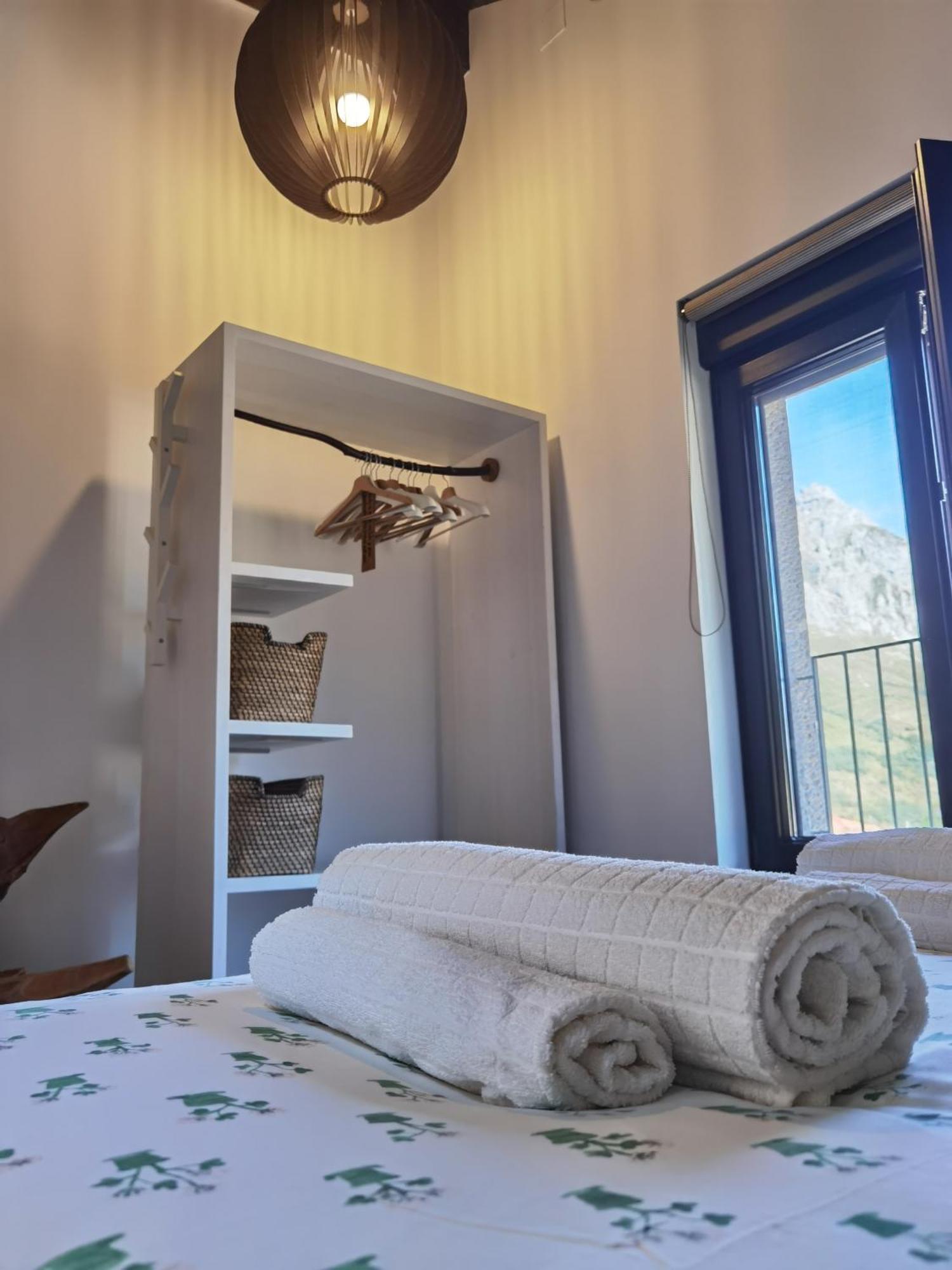 Hotel Eigon Posada De Valdeon Ngoại thất bức ảnh